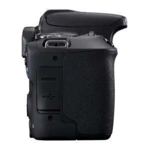 Canon EOS 200D with 18-55mm 2