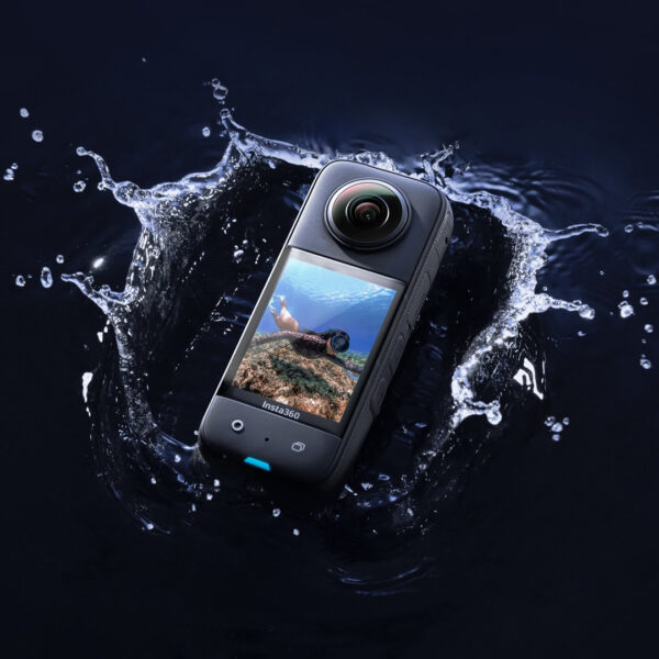 Insta360 x3 panoramic camera