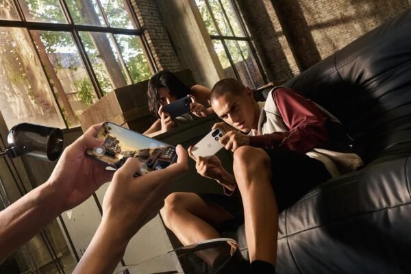 One Plus 15 256gb ROM 12gb RAM