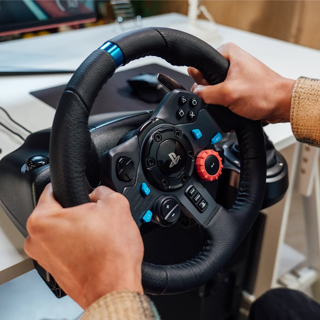 LOGITECH G920 RACING WHEEL Kenya 2