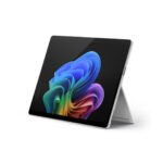 Microsoft Surface Pro Copilot 11th Edition Copilot + PC Snapdragon X Elite 16gb RAM 1Tb SSD 13" OLED Windows 11 home Graphite With keyboard and pen Bundle