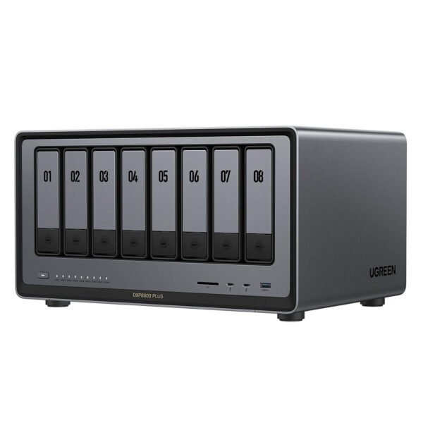 UGREEN CM755 DXP8800 Plus 8-Bay High performance desktop NAS